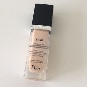 Dior Star foundation